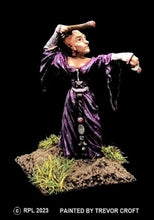 Load image into Gallery viewer, 52-0611:  Sorceress with Wand
