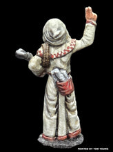 Load image into Gallery viewer, 52-0718:  Cultist with Mace, Hooded

