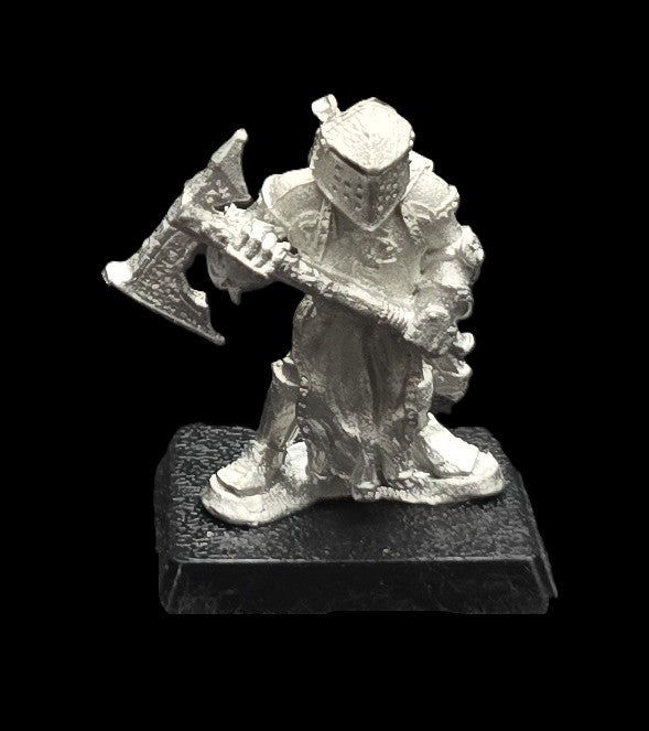 52-0917:  Paladin with Two Handed Axe, Full Helm