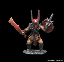 Load image into Gallery viewer, 52-0971:  Warlord with Falchion and Punch Dagger - Lord Nimrod
