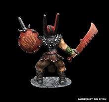 Load image into Gallery viewer, 52-0971:  Warlord with Falchion and Punch Dagger - Lord Nimrod
