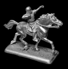 Load image into Gallery viewer, 52-1087:  Mounted Longbowman

