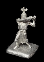 Load image into Gallery viewer, 52-1106:  Foot Knight (Sir Tarquine)
