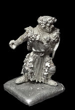 Load image into Gallery viewer, 52-1113:  Foot Knight (Green Knight)
