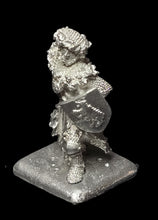 Load image into Gallery viewer, 52-1113:  Foot Knight (Green Knight)
