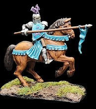 Load image into Gallery viewer, 52-1126:  Mounted Knight (Sir Tarquine)
