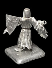 Load image into Gallery viewer, 52-1171:  Armored Cleric on Foot (Sir Balyne)
