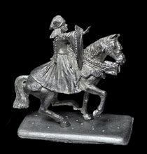 Load image into Gallery viewer, 52-1185:  Sorceress on Horseback (Hellieus)
