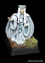 Load image into Gallery viewer, 52-1186:  Sorceress on Foot (Lady of the Lake)
