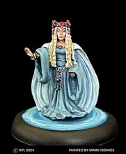Load image into Gallery viewer, 52-1186:  Sorceress on Foot (Lady of the Lake)
