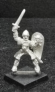 52-1522:  Avalon Cavalryman with Sword Raised and Kite Shield  [rider only]