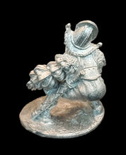Load image into Gallery viewer, 52-1801:  Imperial Pikeman, Receiving Charge, with Morion

