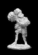 Load image into Gallery viewer, 52-1820:  Imperial Soldier, In Reserve, with Soft Hat III
