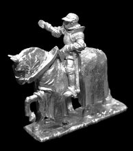 Load image into Gallery viewer, 52-1931 48-0371: Imperial Knight with Burgonet on Caparisoned Horse [Rider &amp; Mount]
