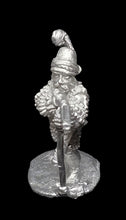 Load image into Gallery viewer, 52-1986:  Imperial Engineer with Handgun
