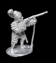Load image into Gallery viewer, 52-1986:  Imperial Engineer with Handgun
