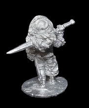 Load image into Gallery viewer, 52-1998:  Imperial Officer with Greatsword, In Reserve
