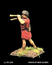 Load image into Gallery viewer, 52-2048:  Hoplite Musician with Aulos
