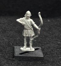 Load image into Gallery viewer, 52-2152:  Hoplite Howdah Defender with Bow
