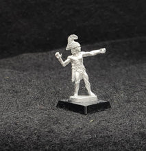 Load image into Gallery viewer, 52-5352: Trojan Archer II, Arched Crest Helm
