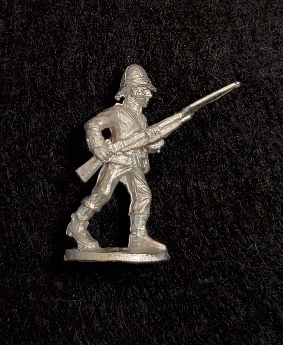 52-8051:  91st Highlander in Trews, Advancing
