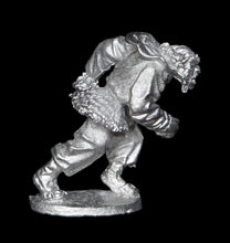 Load image into Gallery viewer, 53-0093:  Beastman Cleric, Advancing
