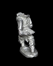 Load image into Gallery viewer, 53-0093:  Beastman Cleric, Advancing
