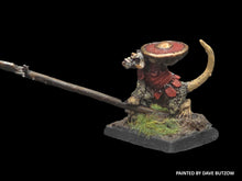 Load image into Gallery viewer, 53-0214:  Ratling Warrior, Receiving Charge
