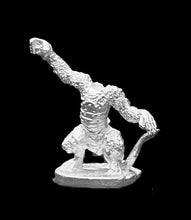 Load image into Gallery viewer, 53-0223:  Ratling Warrior, Weapon Raised (Separate Heads)
