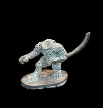Load image into Gallery viewer, 53-0224:  Ratling Warrior, Unarmored (Separate Heads)
