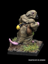 Load image into Gallery viewer, 53-0246:  Ratling Grenadier, Advancing
