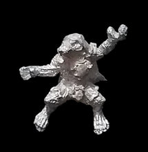 Load image into Gallery viewer, 53-0266:  Ratling Cavalry Rider, Hooded [rider only]
