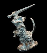 Load image into Gallery viewer, 53-0282:  Ratling Hero with 2 Swords
