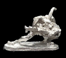 Load image into Gallery viewer, 53-0353:  Thumper Musician with Drum
