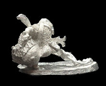 Load image into Gallery viewer, 53-0353:  Thumper Musician with Drum
