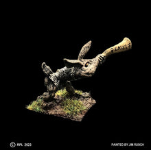Load image into Gallery viewer, 53-0354:  Thumper Musician with Horn
