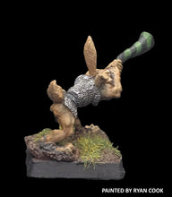 Load image into Gallery viewer, 53-0354:  Thumper Musician with Horn
