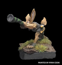 Load image into Gallery viewer, 53-0354:  Thumper Musician with Horn
