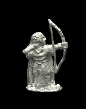 Load image into Gallery viewer, 57-0016:  Wood Elf with Bow, Front Rank [Organically Shaped Base]
