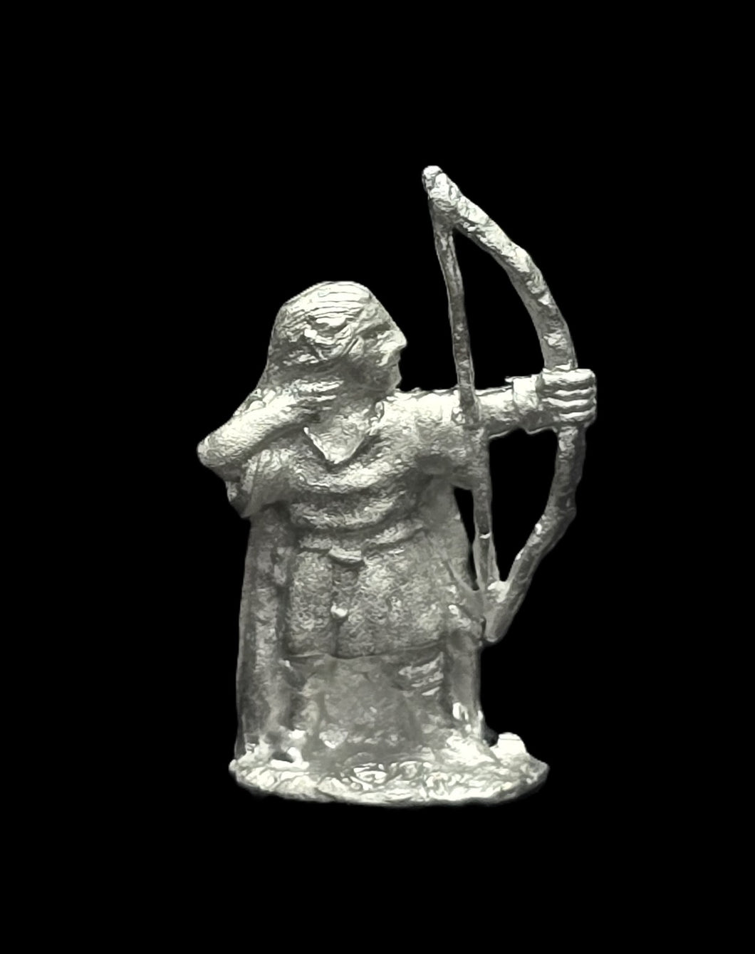 57-0016:  Wood Elf with Bow, Front Rank [Organically Shaped Base]