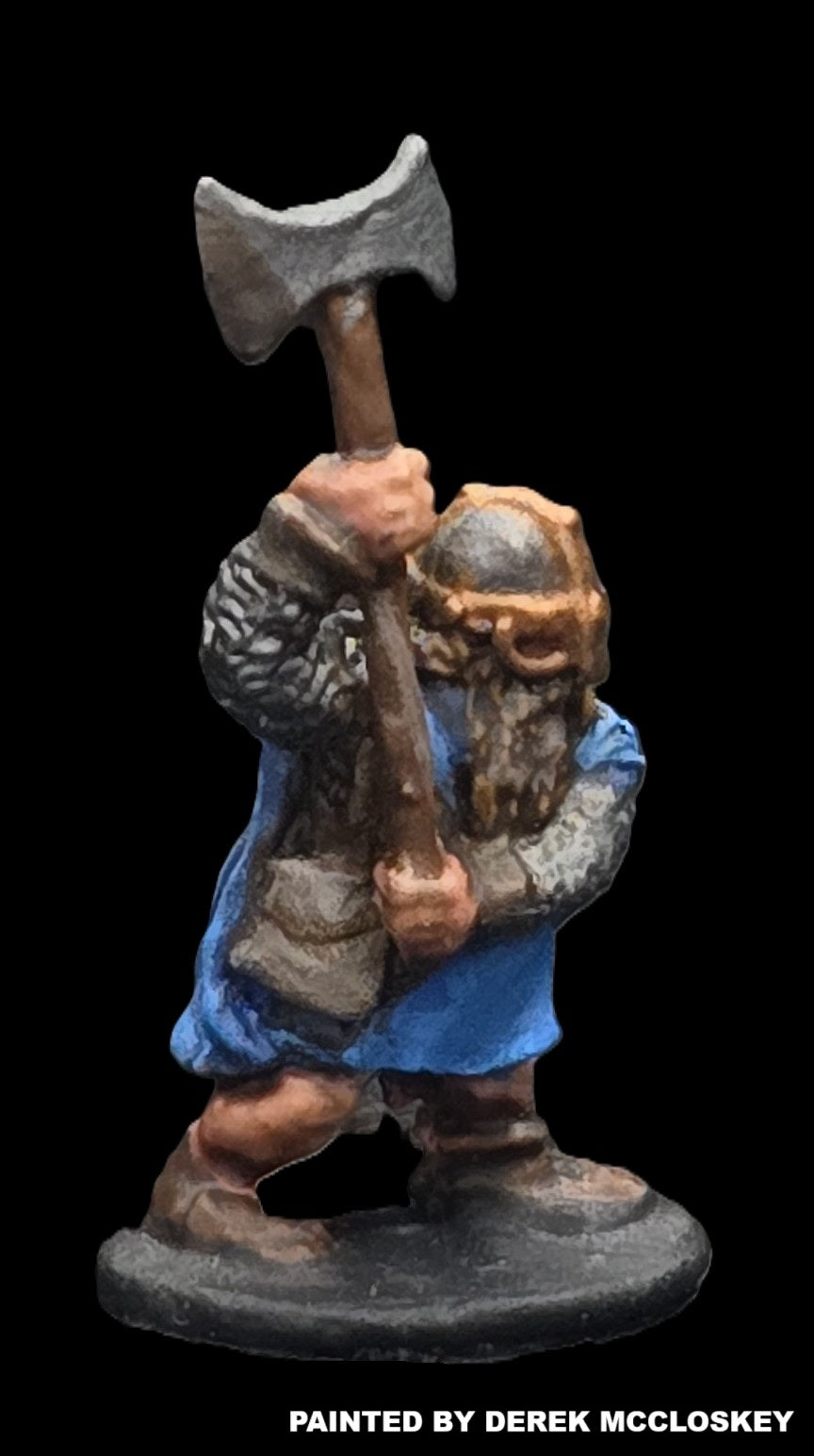 57-0151:  Dwarf Champion with Great Axe, Cloaked