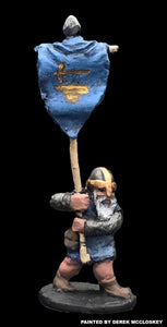 57-0152:  Dwarf Standard Bearer