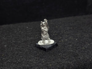 57-0182:  Dwarf Lord with Open Hands