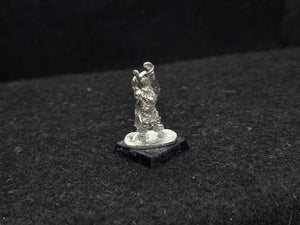 57-0182:  Dwarf Lord with Open Hands