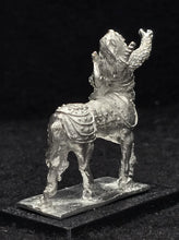 Load image into Gallery viewer, 57-0211:  Armored Centaur, Weapon Foreward
