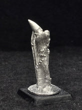 Load image into Gallery viewer, 57-0291:  Vallor, Warrior of the Gods
