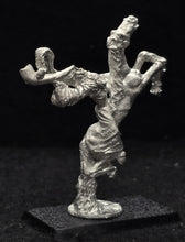 Load image into Gallery viewer, 57-0298:  Vallor on Flying Steed, Holding Plumed War Horn
