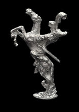 Load image into Gallery viewer, 57-0299:  Vallor on Flying Steed, Blowing War Horn

