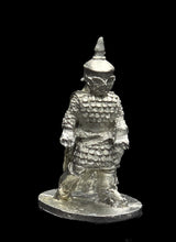 Load image into Gallery viewer, 57-0304:  Guardsman At Ready [Open Hands]
