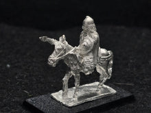 Load image into Gallery viewer, 57-0381:  Light Cavalry Spearman [Rider and Mount]
